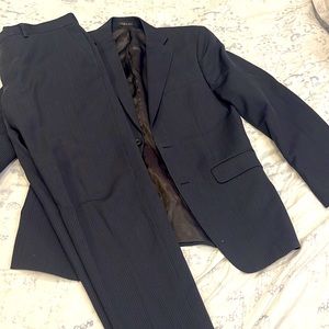 Pin stripe navy Michael kors suit set